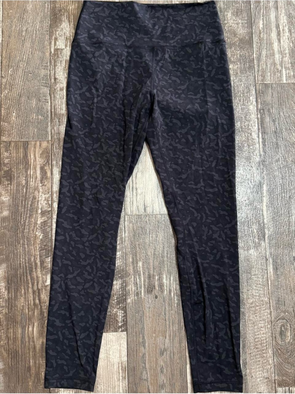 Black Crz yoga Subtle Camo High-Waist Leggings
